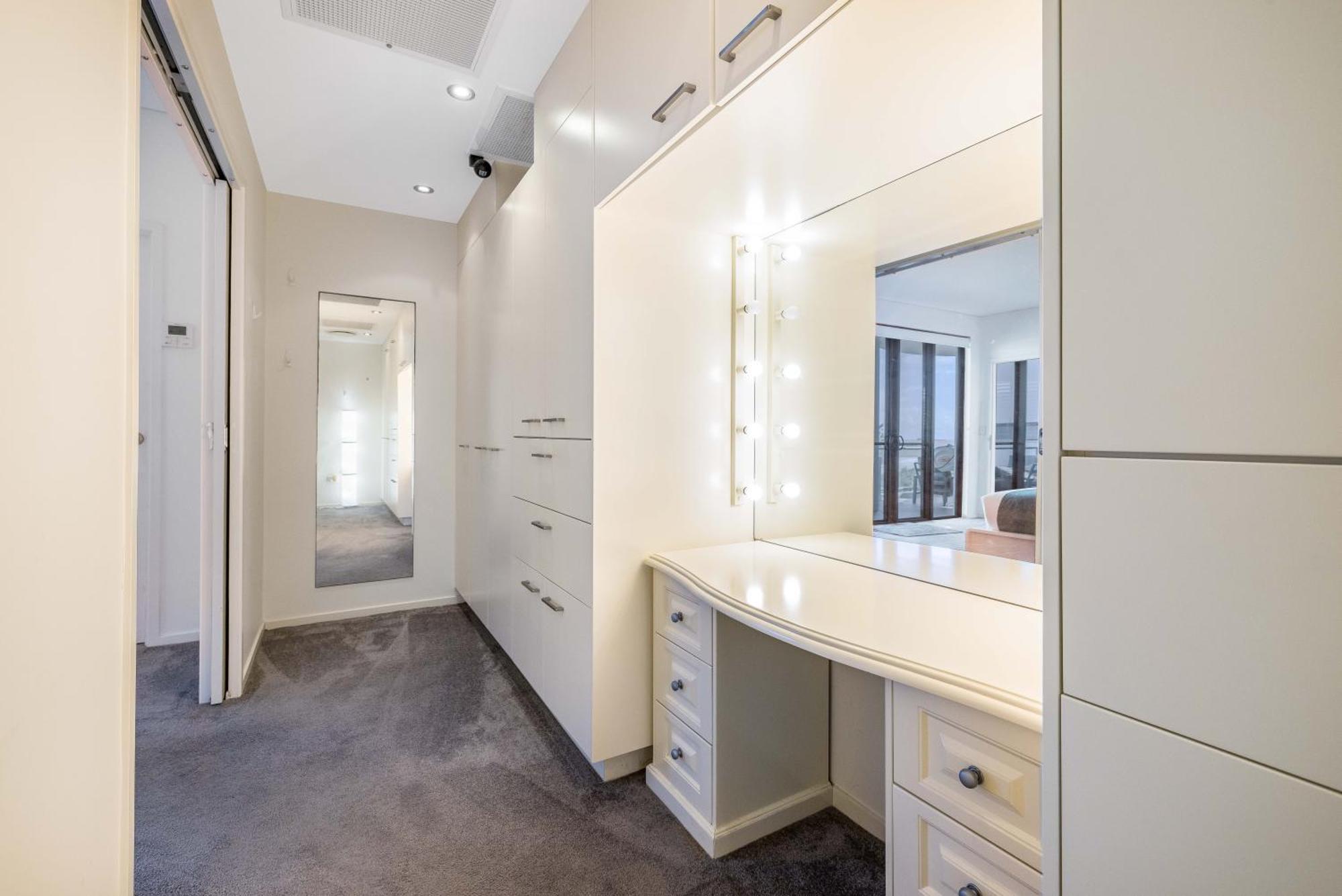 אלכסנדרה הדלנד Meridian Alex Beach Apartments חדר תמונה