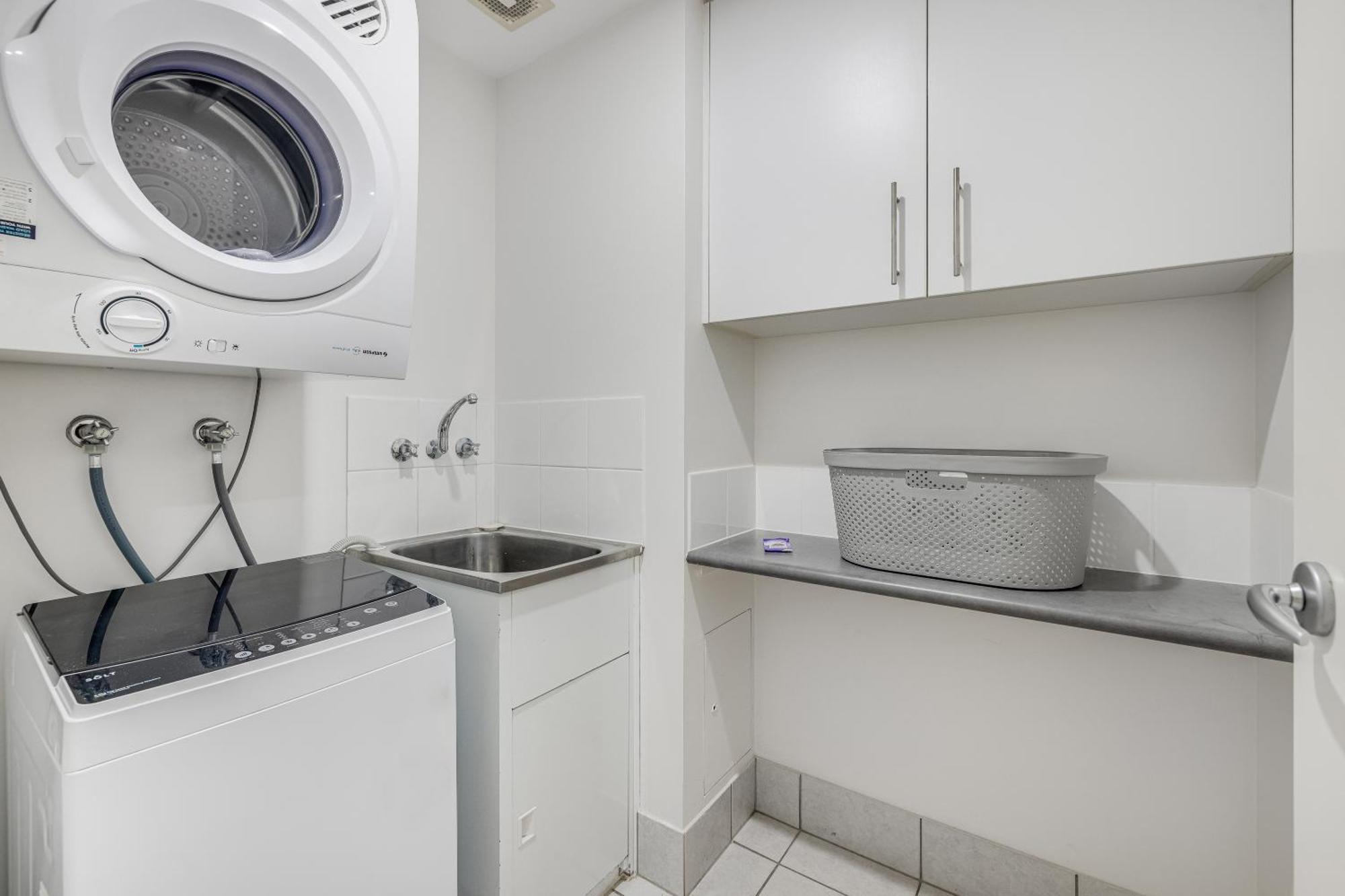 אלכסנדרה הדלנד Meridian Alex Beach Apartments חדר תמונה
